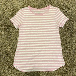 Old Navy, women’s tee, size xs